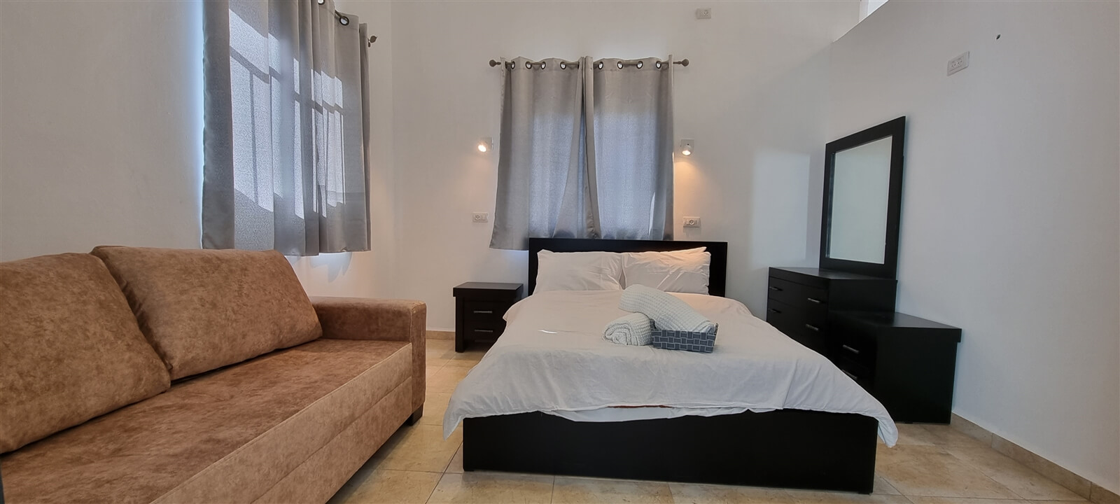 תמונה של יחידה משפחתית בסאתין - 3