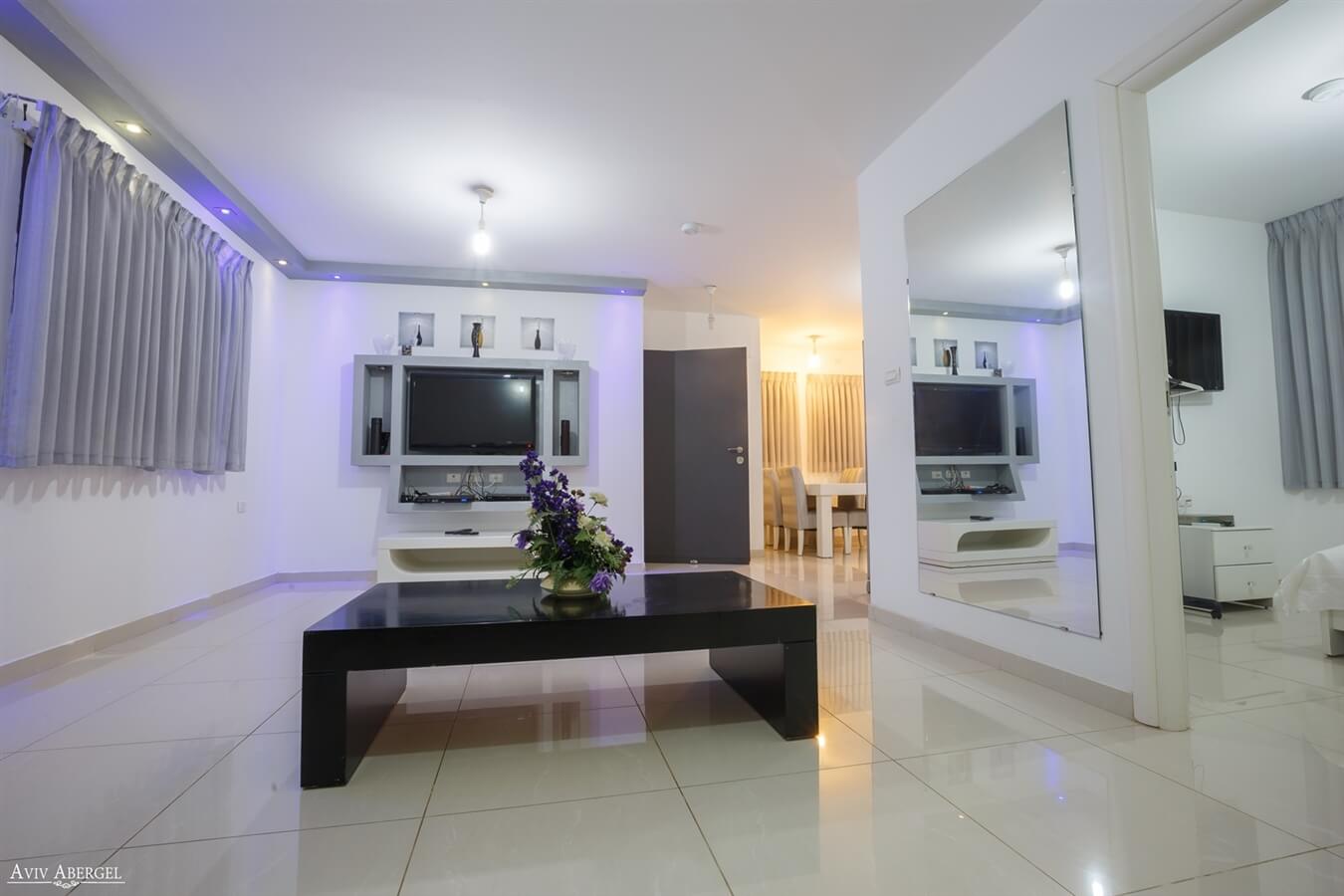 תמונה של סוויטה 3 - 2