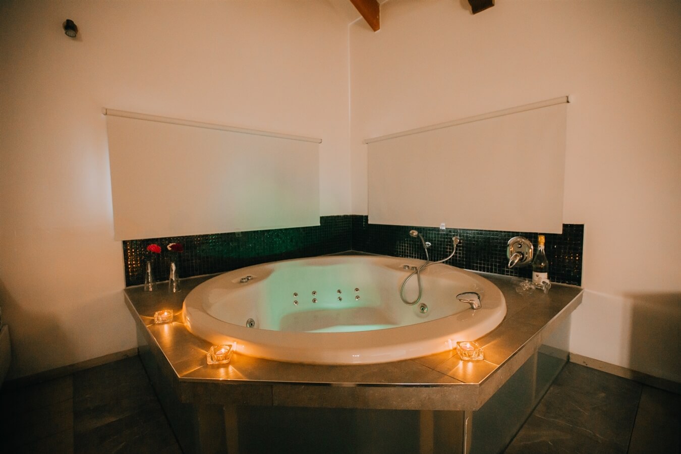 תמונה של שנהב 5 - 5