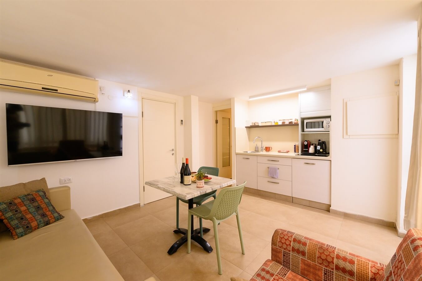 תמונה של סוויטת אירוס - 3