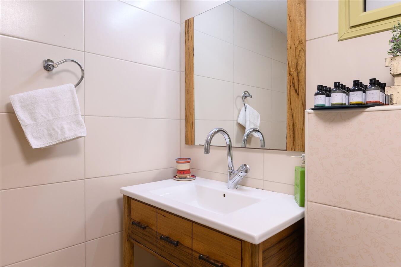 תמונה של סוויטת חלמונית - 13