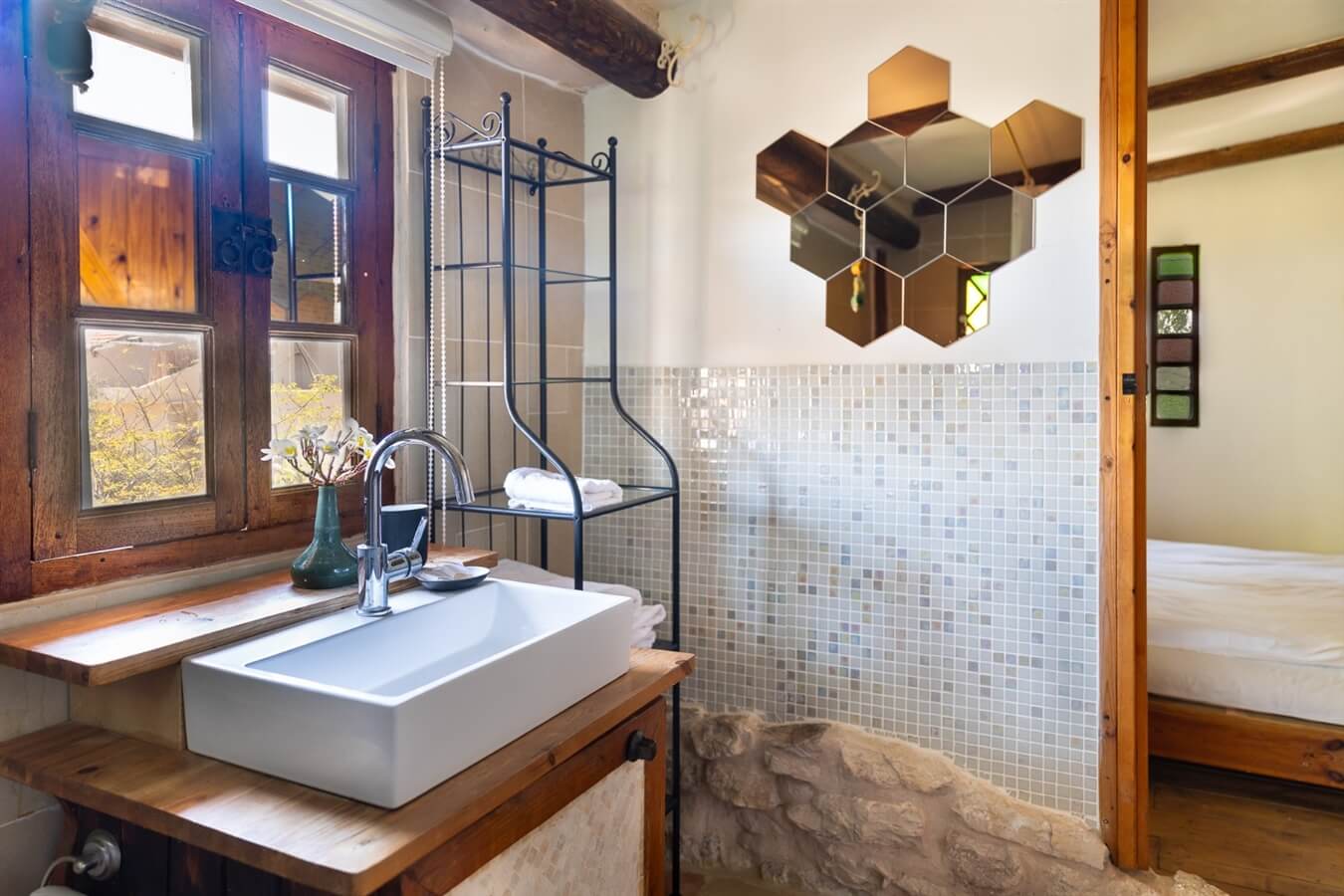 תמונה של הבקתה האותנטית - 9