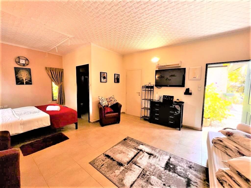 תמונה של חדרי האירוח - 5 תמונה של חדרי האירוח - 5