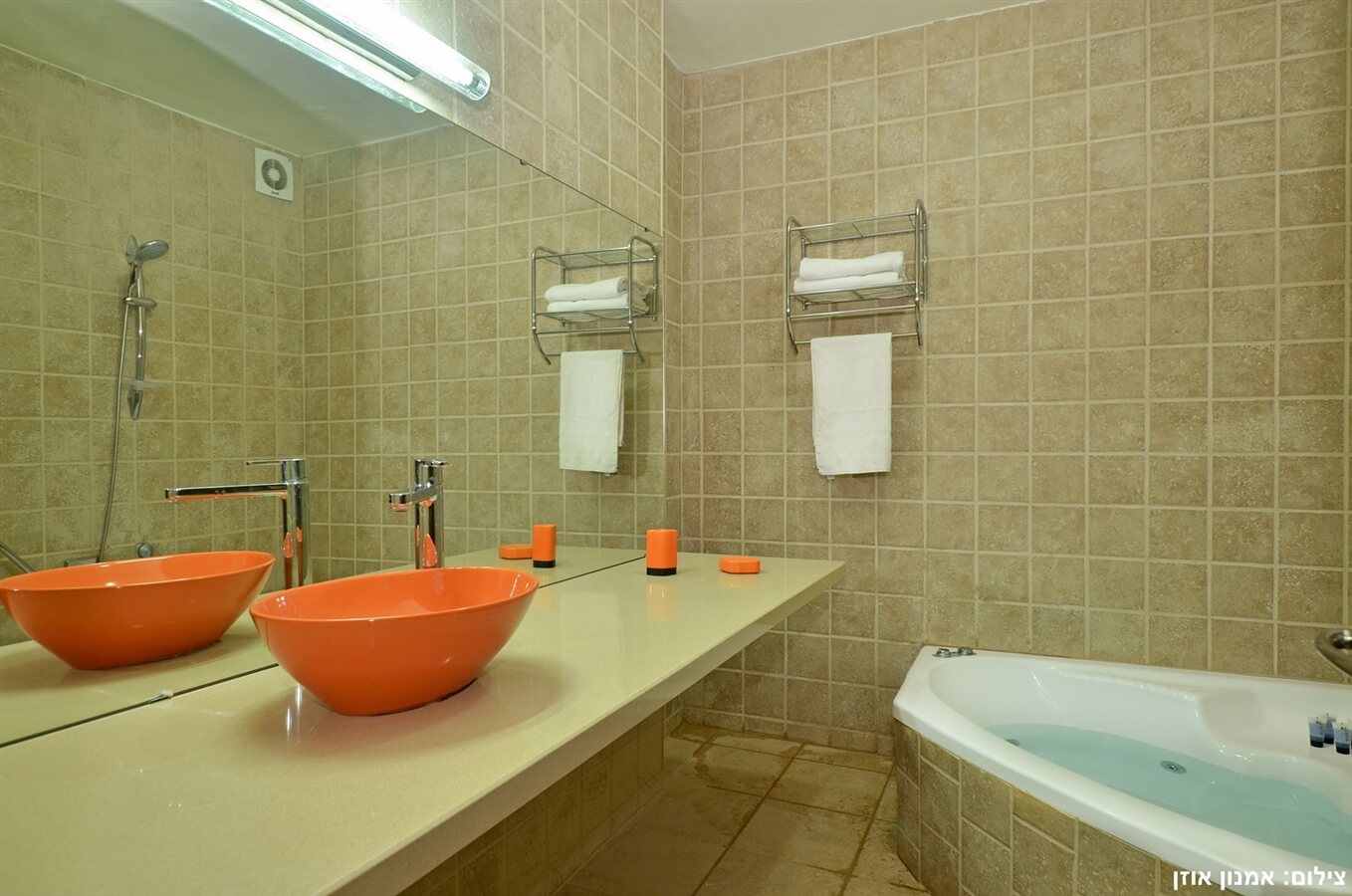 תמונה של סוויטה 4 - 4