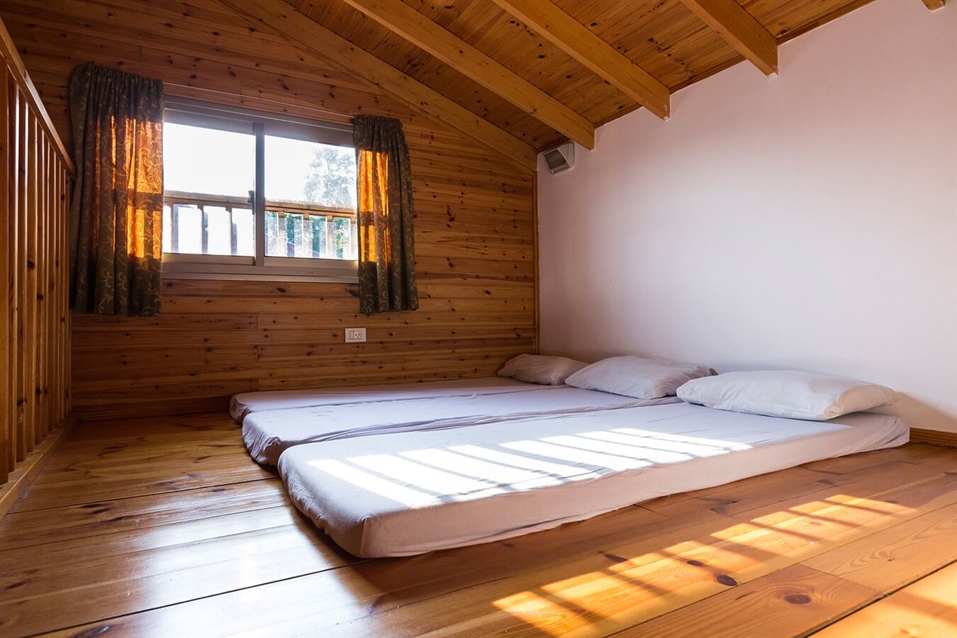 תמונה של בקתות אופק הגלבוע המשפחתיות - 5