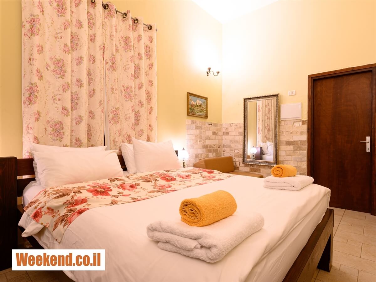 תמונה של שרה - 2