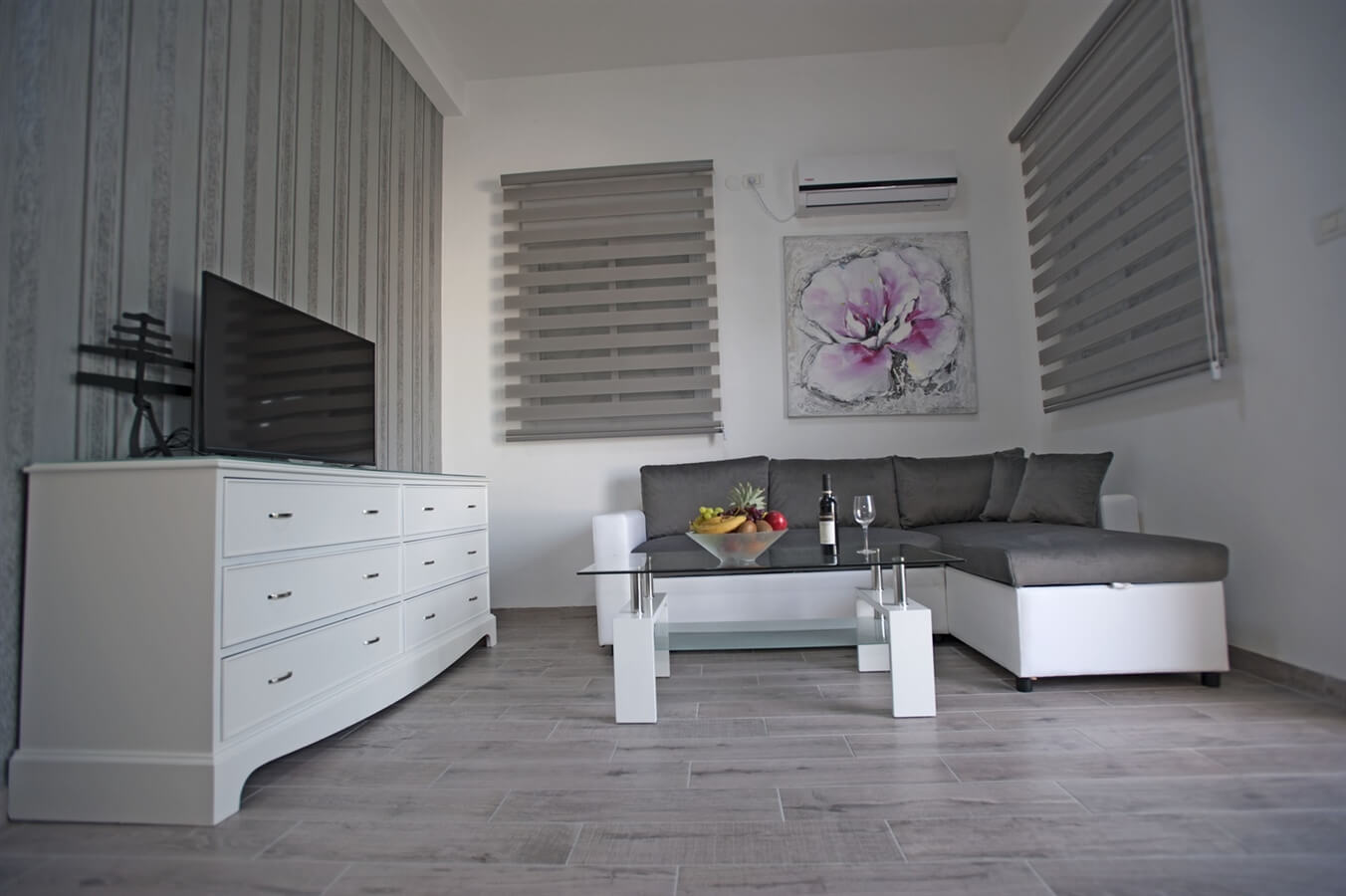 תמונה של סוויטה עם מרפסת - 1 תמונה של סוויטה עם מרפסת - 1