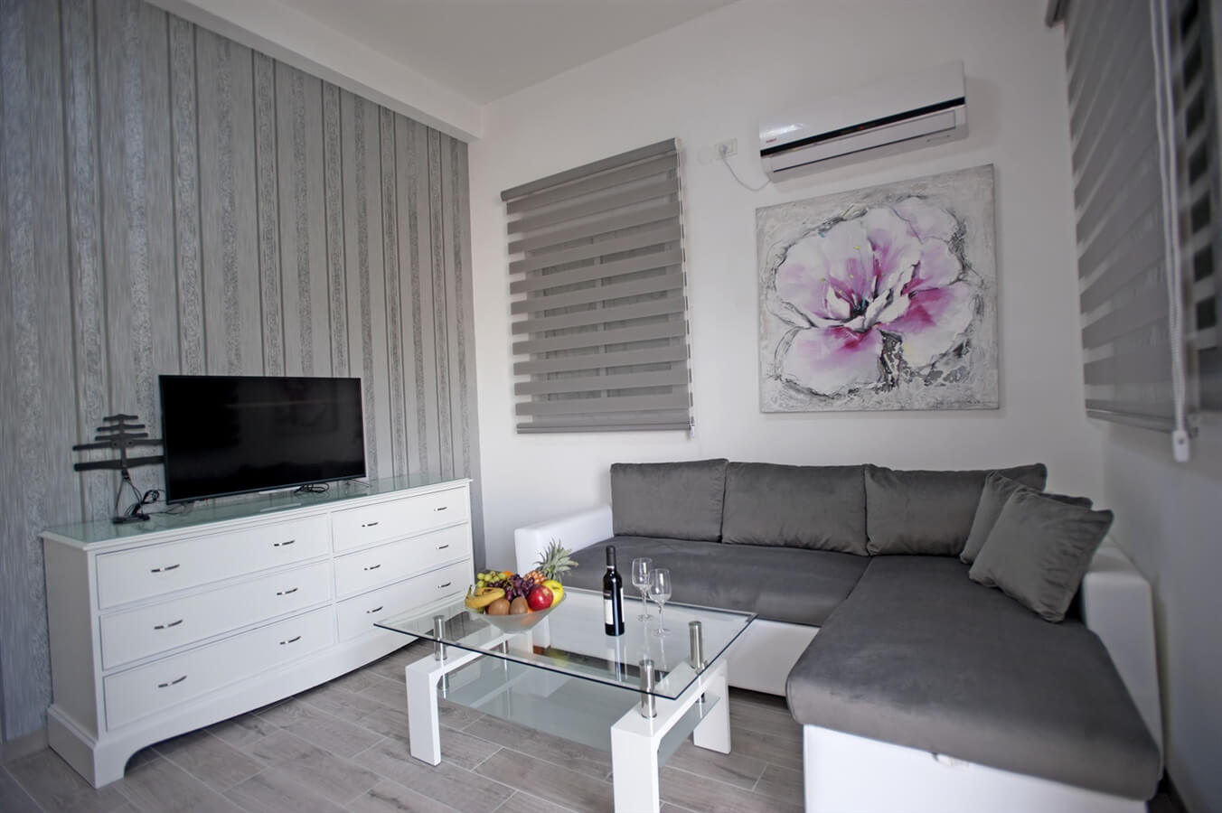 תמונה של סוויטה עם מרפסת - 2 תמונה של סוויטה עם מרפסת - 2