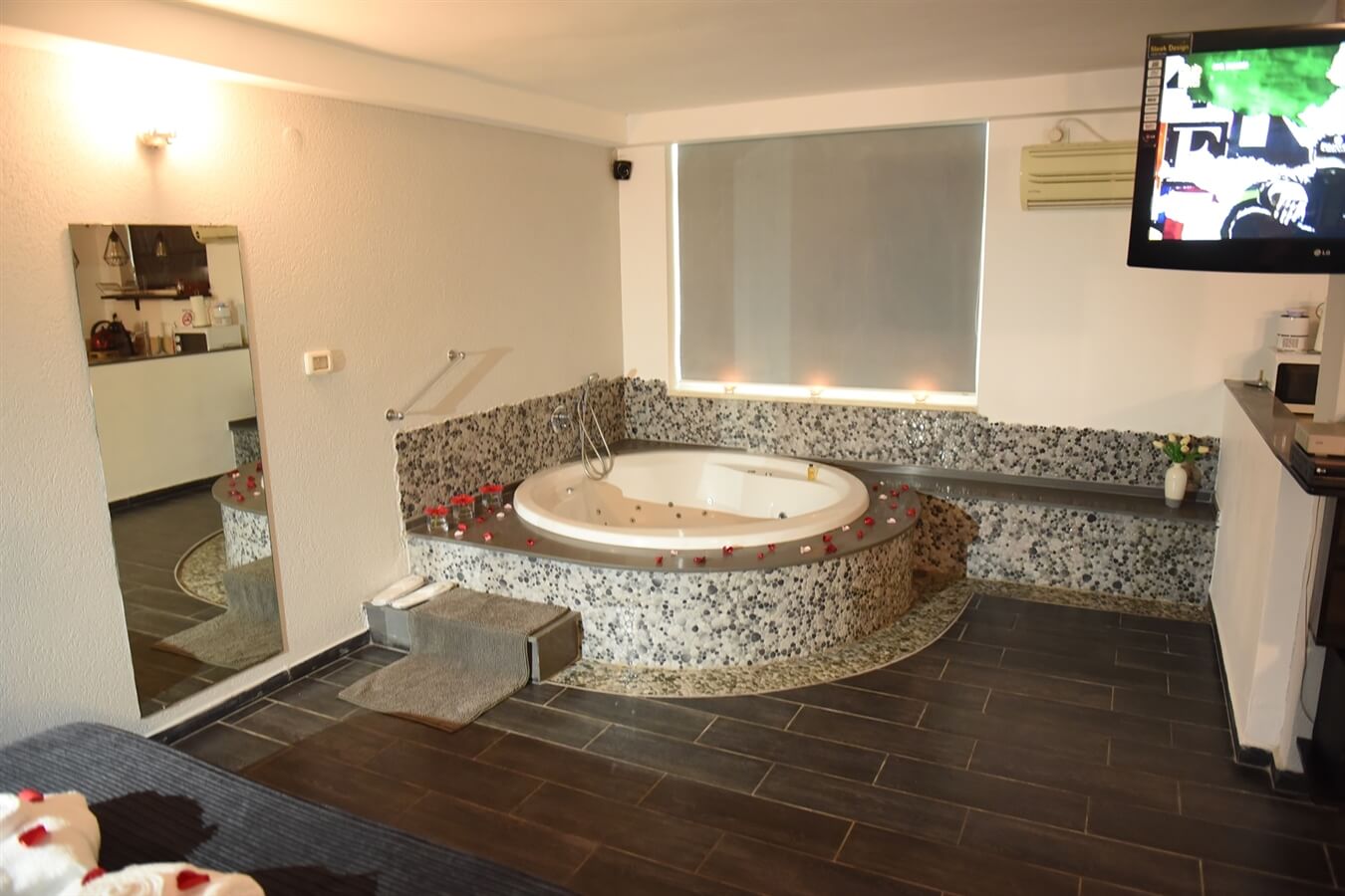 תמונה של הסוויטה ה - I - 8