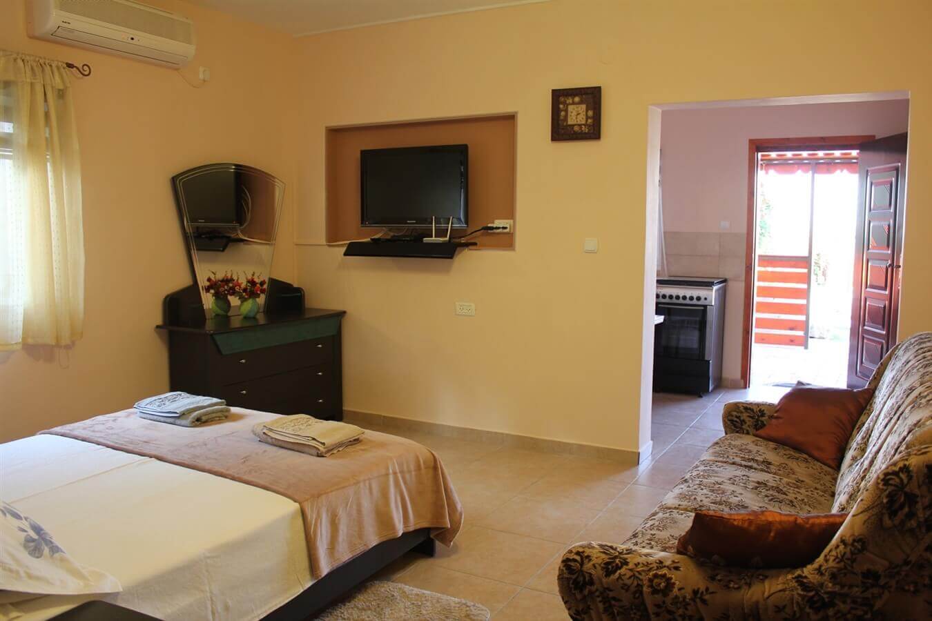 תמונה של היחידות המשפחתיות - 2 תמונה של היחידות המשפחתיות - 2