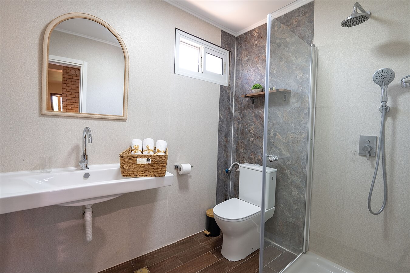 תמונה של סוויטת ינאי - 6