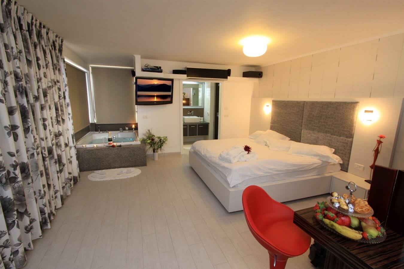 תמונה של סוויטות על הנוף - 5