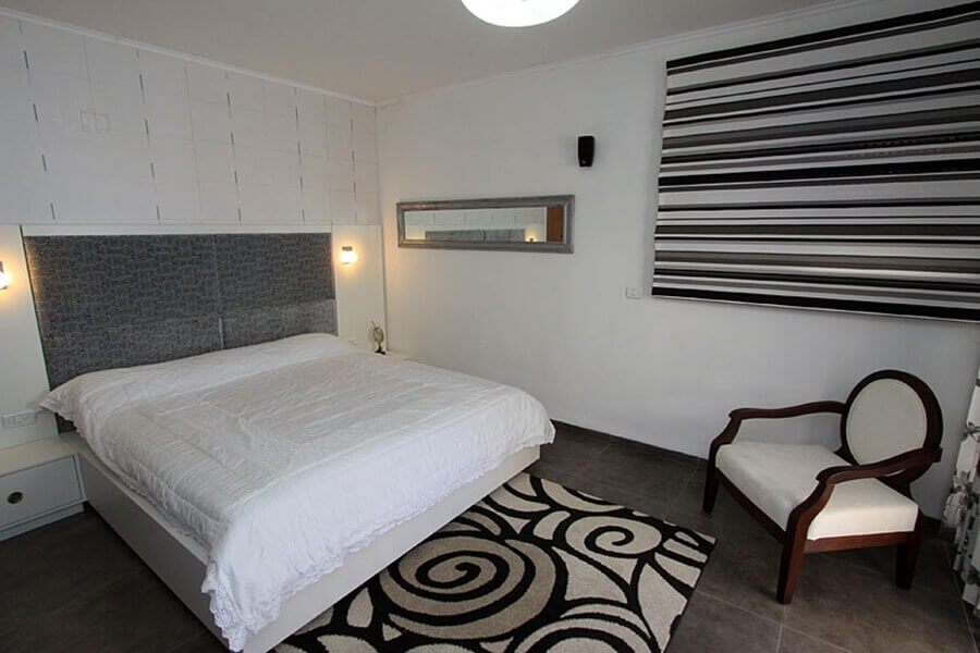 תמונה של סוויטה על שפת הבריכה - 7