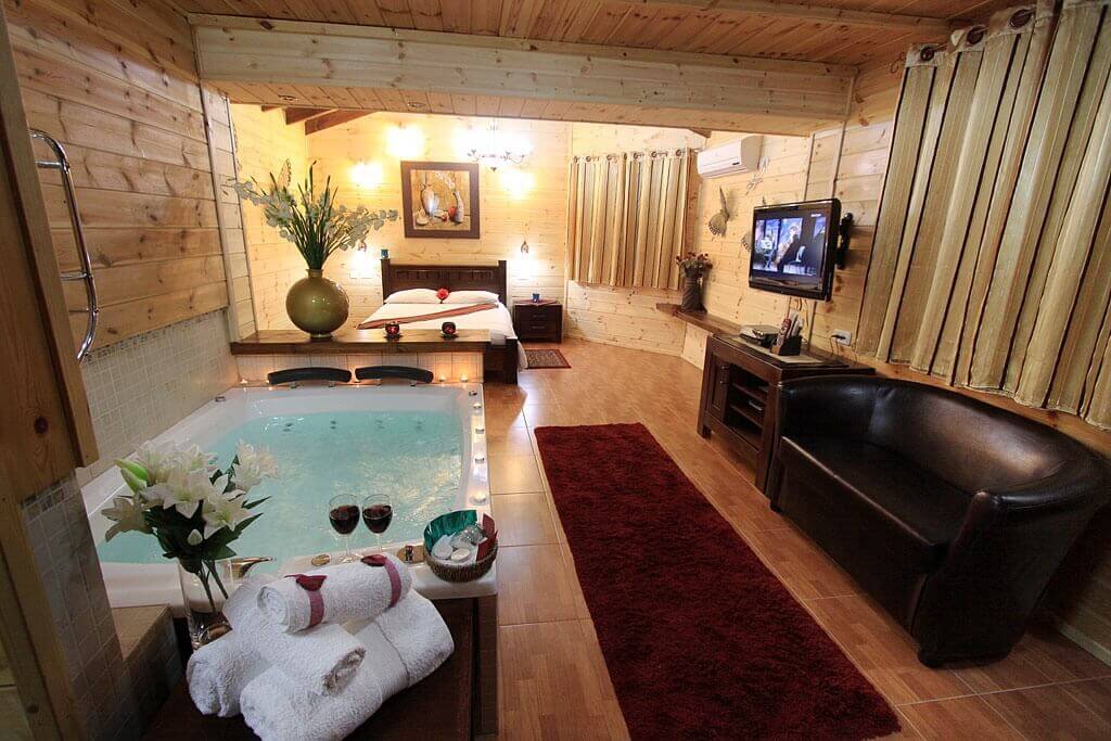 תמונה שצולמה בשקיעה באופק - 1 תמונה של שקיעה באופק - 1