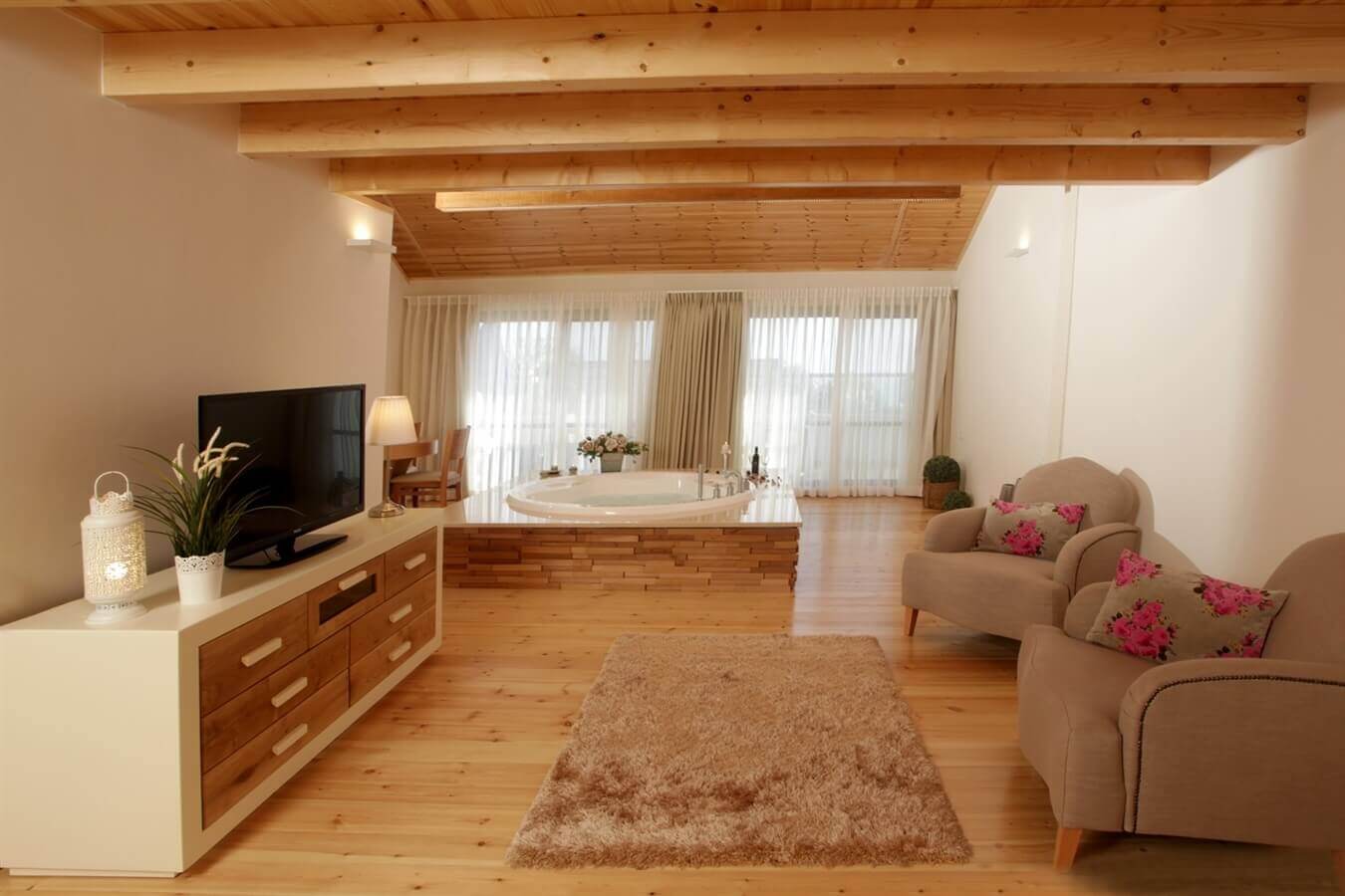 תמונה של סוויטת שחף - 4 תמונה של סוויטת שחף - 4