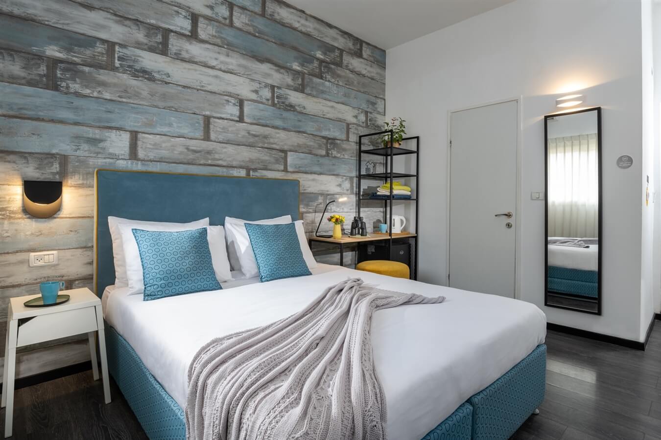 תמונה של חדרי קלאסיק - 2