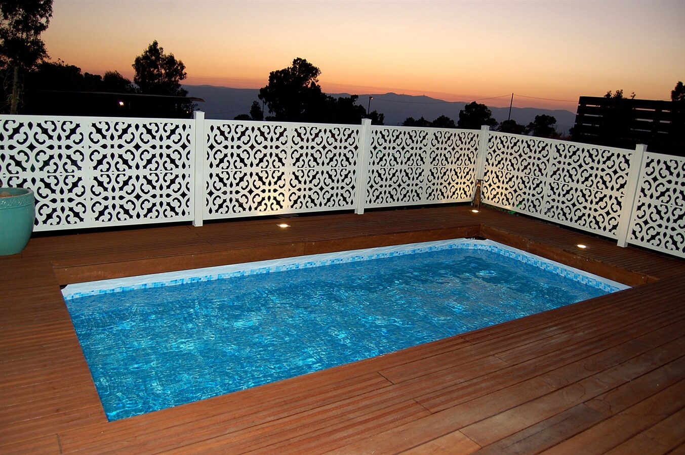 תמונה של היחידות - 10