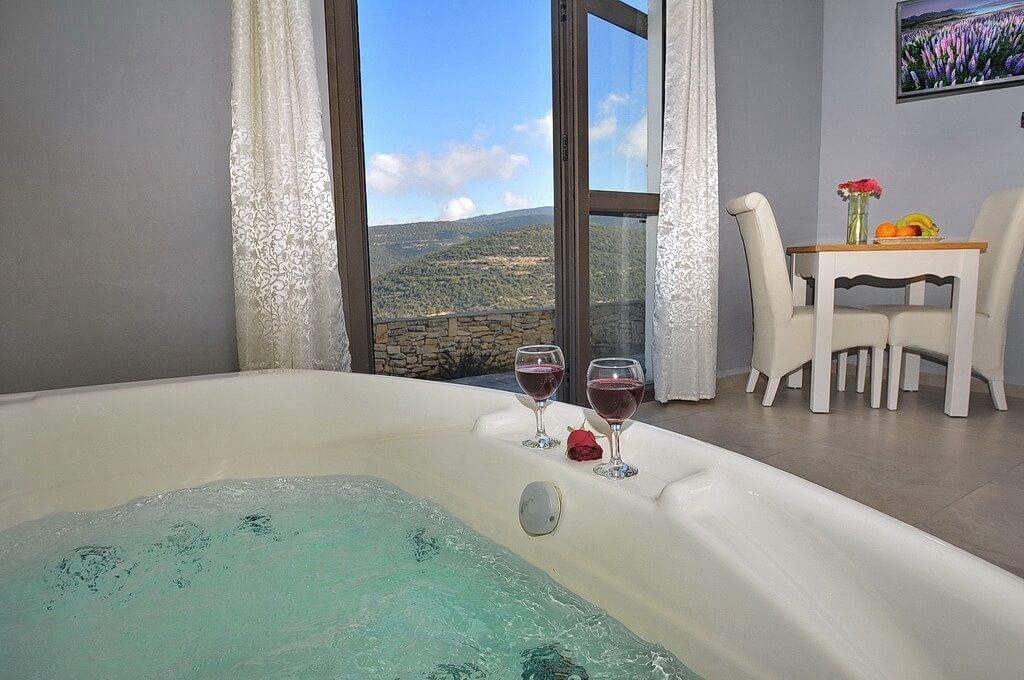 תמונה של סוויטה 2 - 2