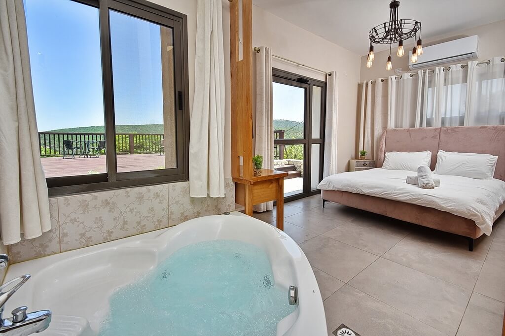 תמונה של סוויטה 3 - 2