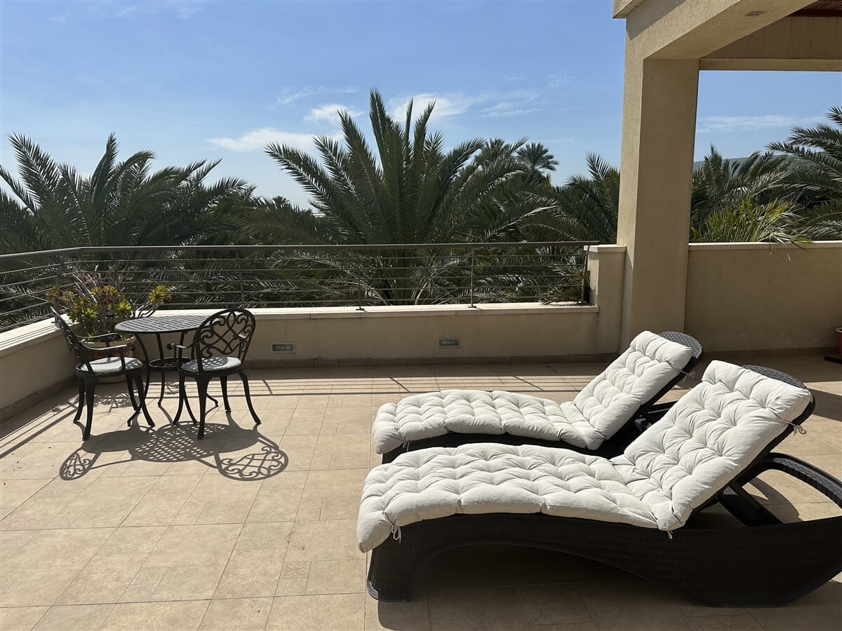 תמונה של סוויטה 4 - 10