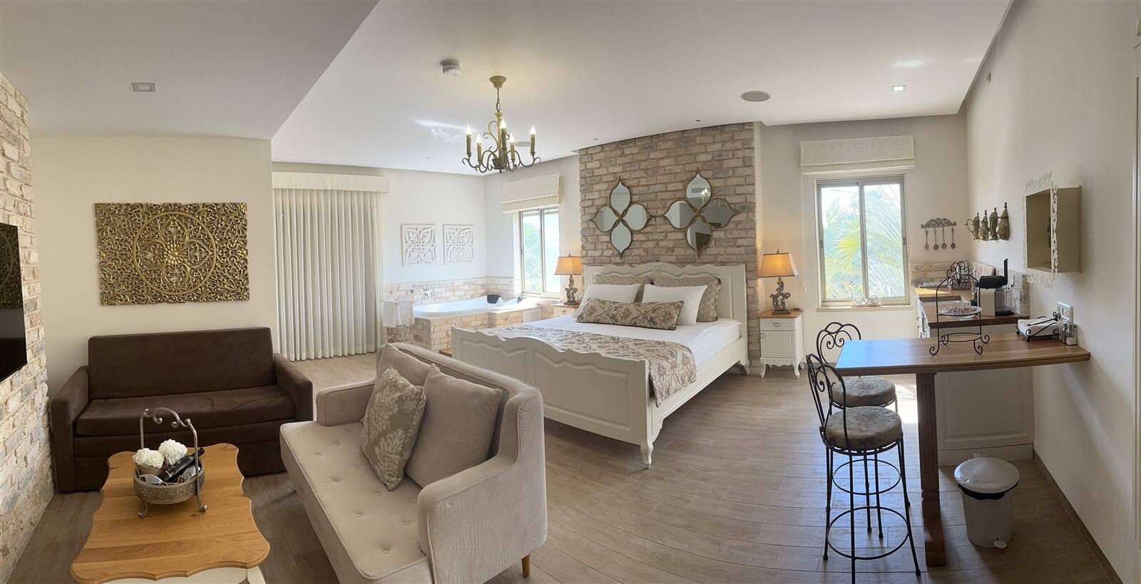 תמונה של סוויטה 4 - 2