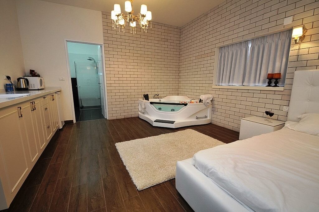 תמונה של סוויטה 1 - 7