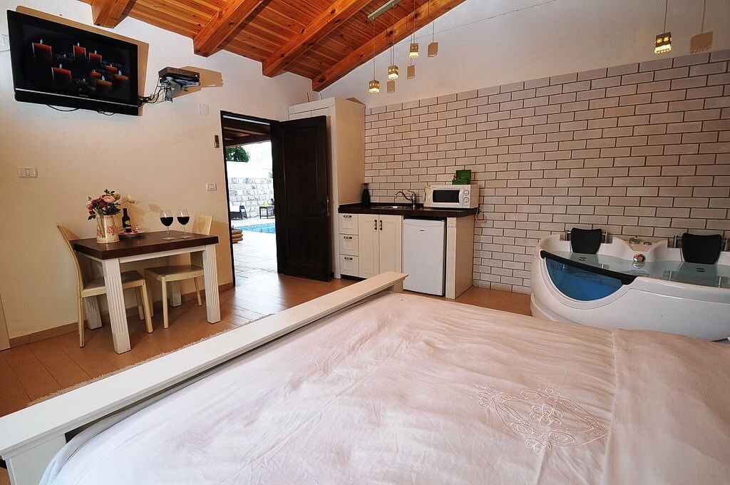 תמונה של סוויטה 3 - 5