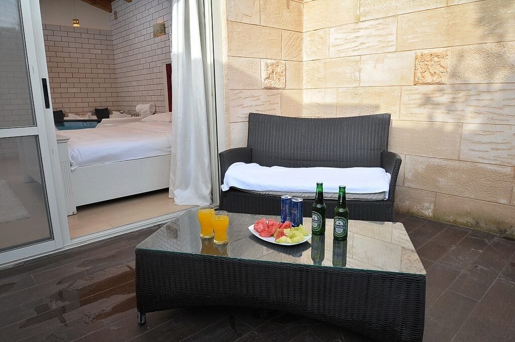 תמונה של סוויטה 3 - 6