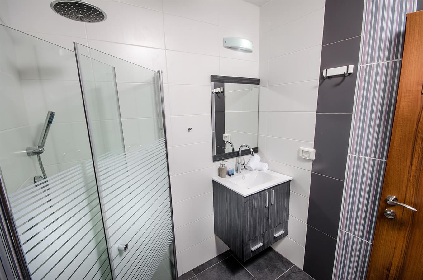 תמונה של יחידה זוגית - 6