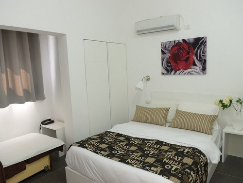 תמונה שצולמה בגולדן סוויטס - 1 תמונה של גולדן סוויטס - 1