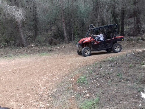 תמונה של טרקטורונים וריינג'רים