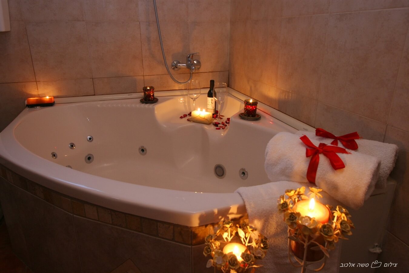 תמונה של בקתות תות וחרוב - 4