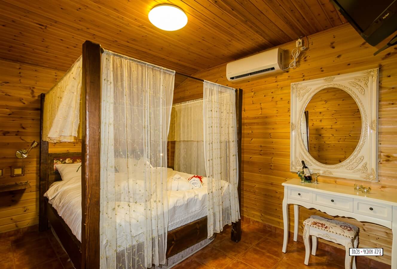 תמונה של בקתות תות וחרוב - 3