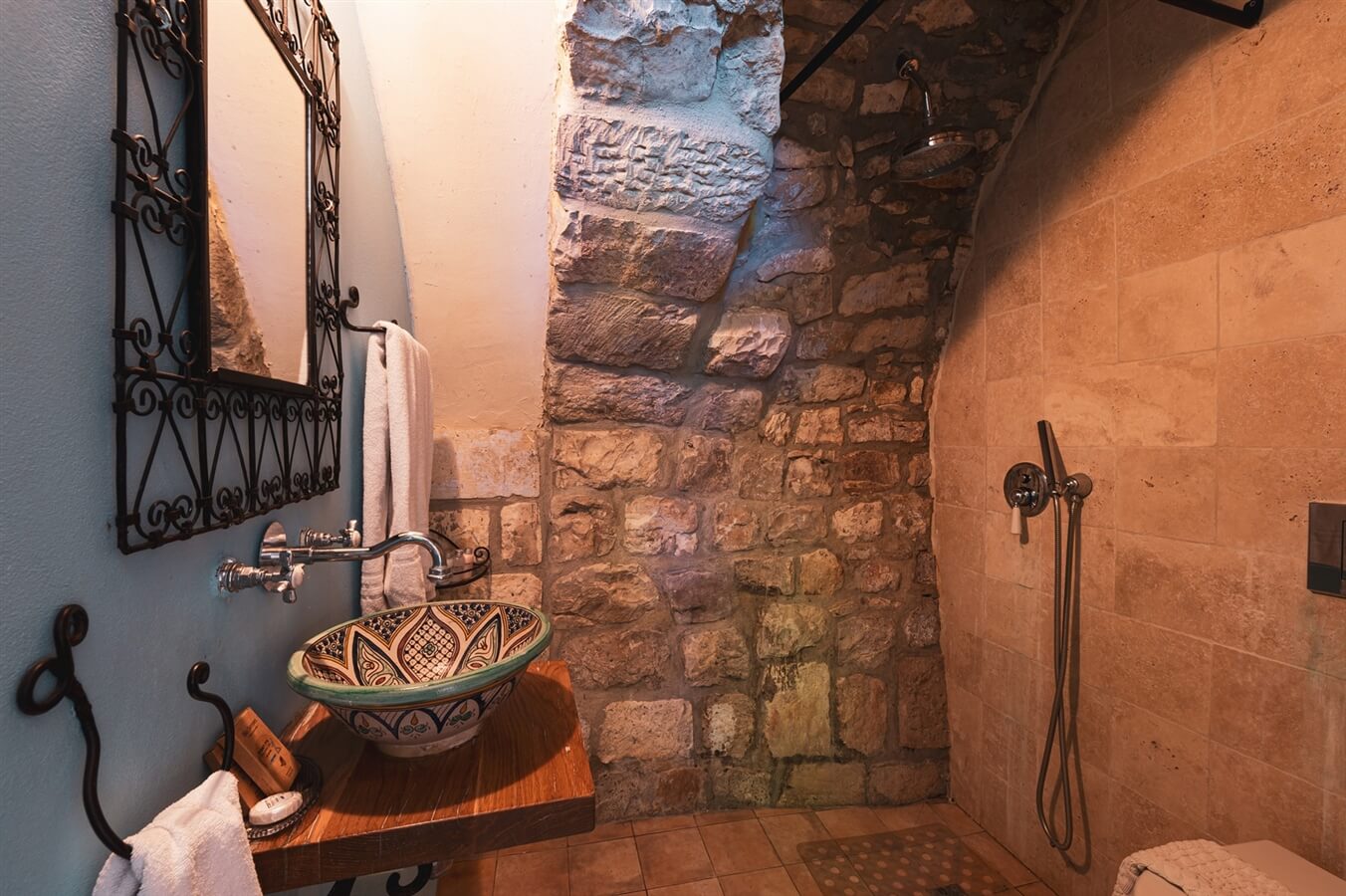 תמונה של גוטמן - 8