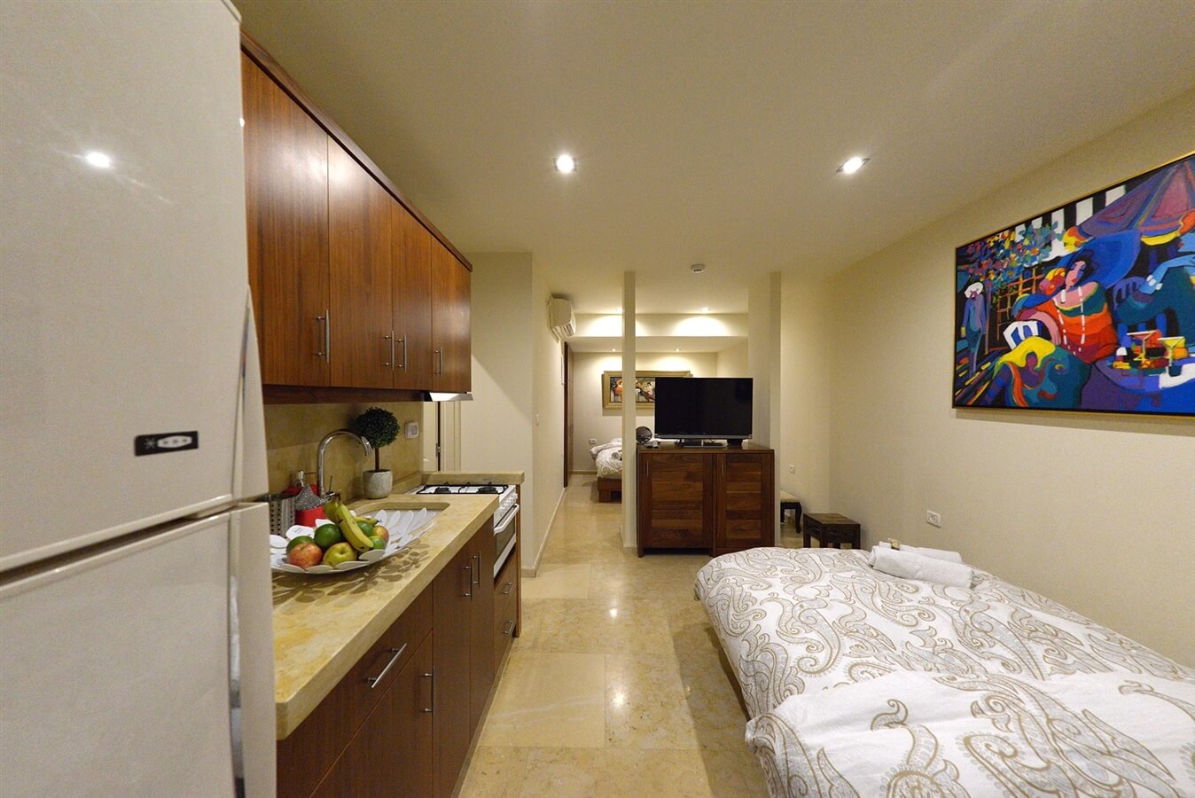 תמונה של סוויטת ארט - 6 תמונה של סוויטת ארט - 6