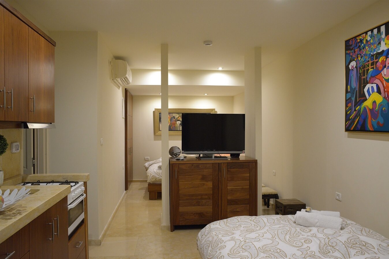 תמונה של סוויטת ארט - 10 תמונה של סוויטת ארט - 10