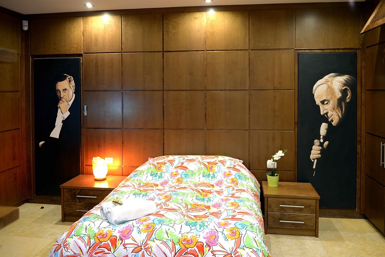 תמונה של סוויטת ואן מוריסון - 8 תמונה של סוויטת ואן מוריסון - 8