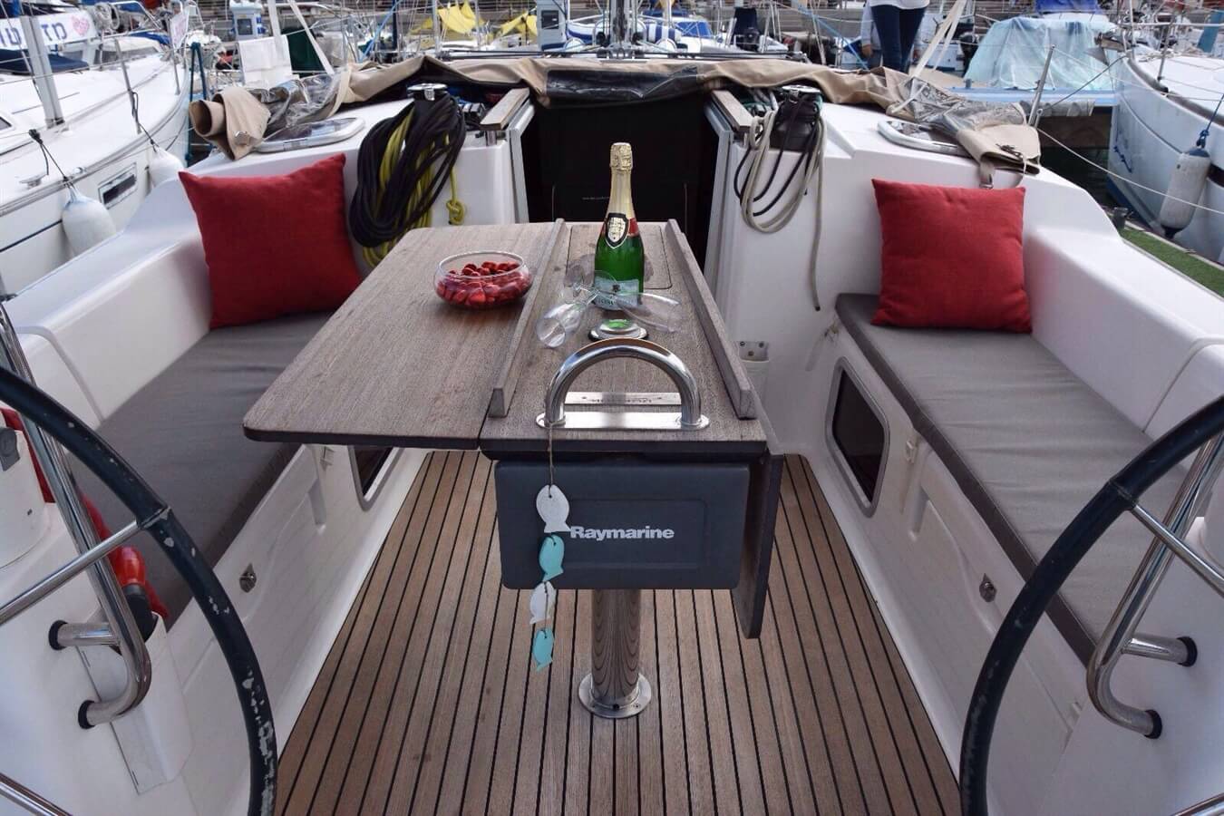 תמונה של היאכטה - 3