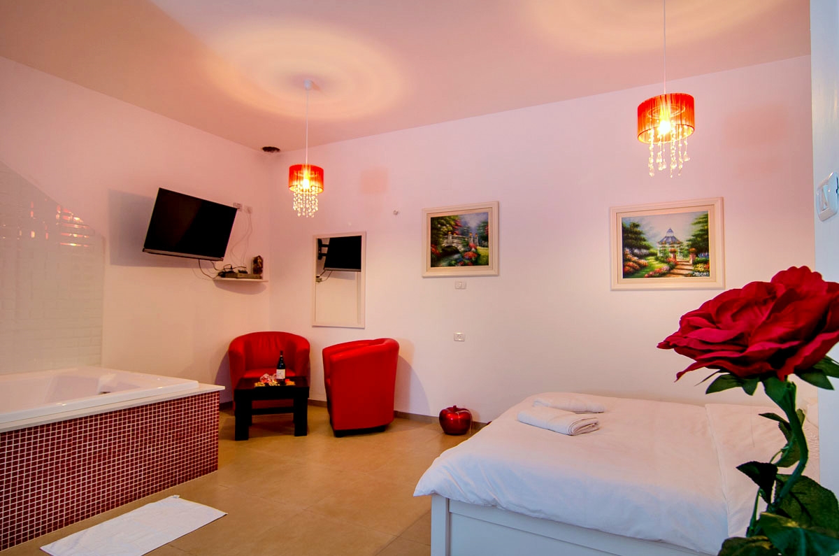 תמונה של אהבה גלילית - 3