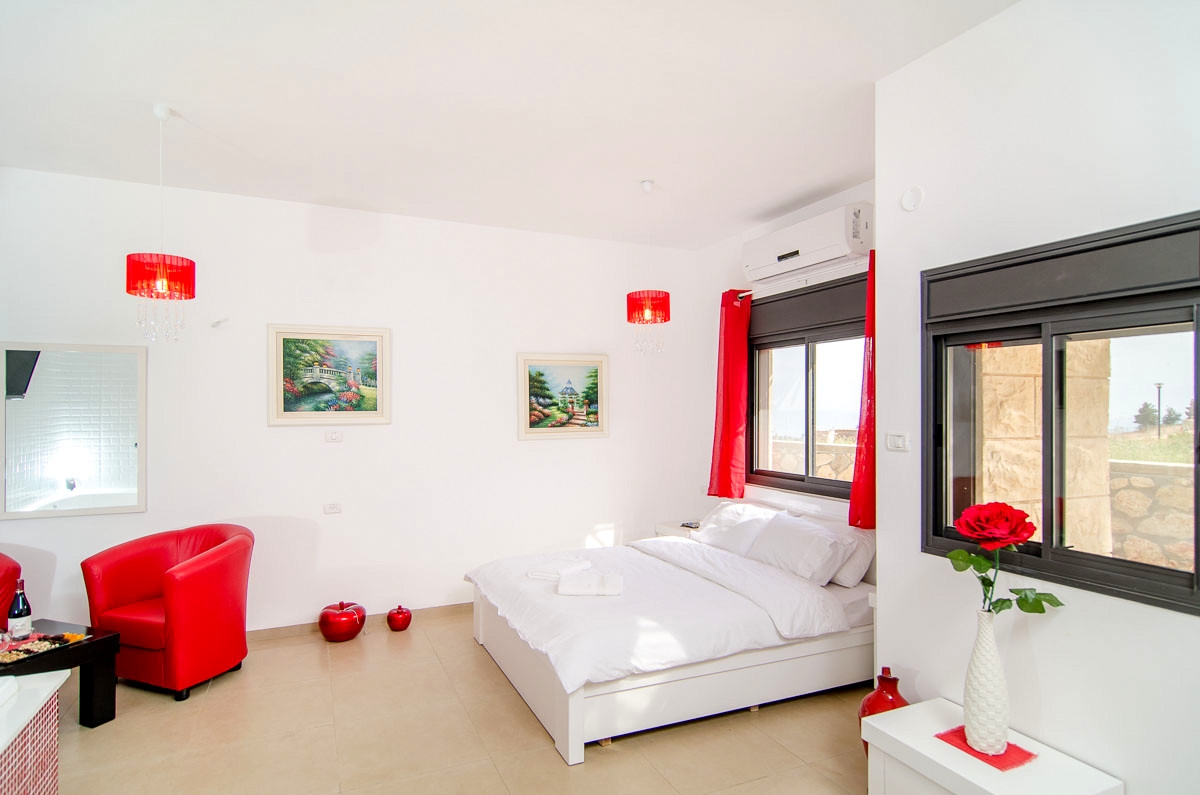 תמונה של אהבה גלילית - 4