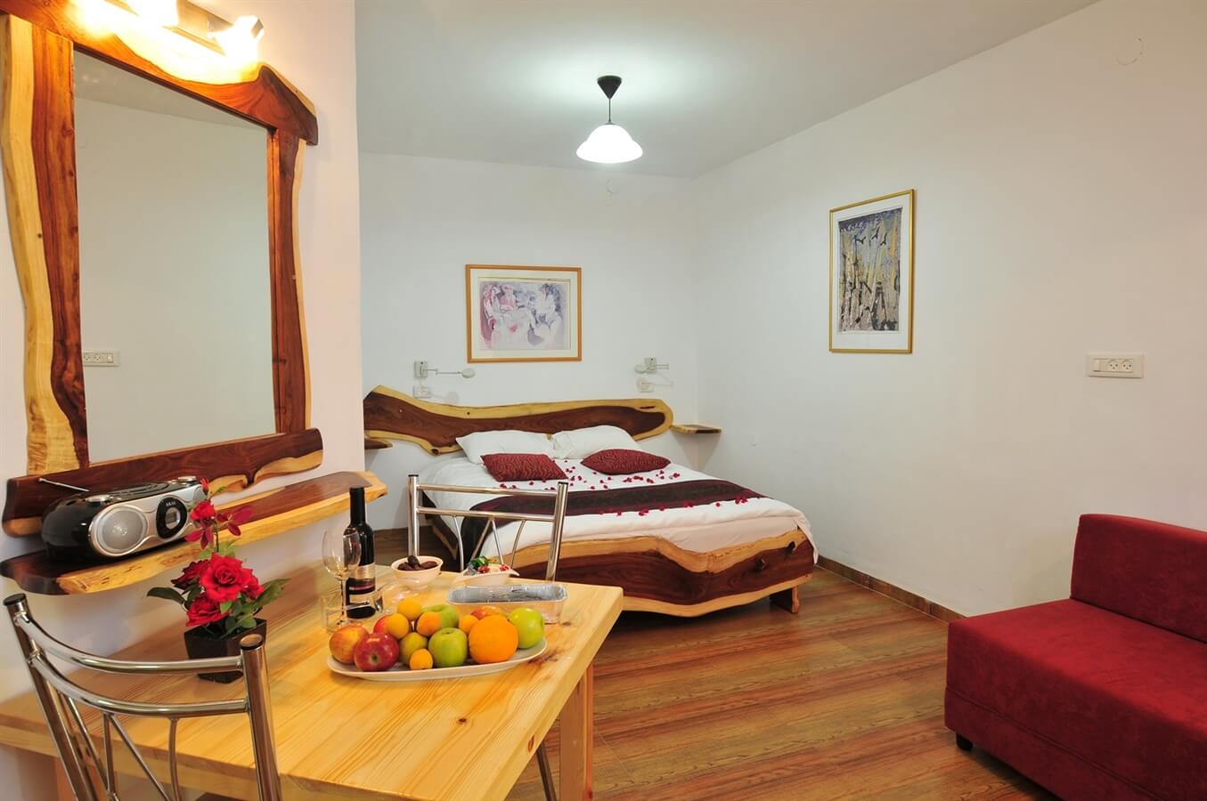 תמונה של סוויטה 3 - 7