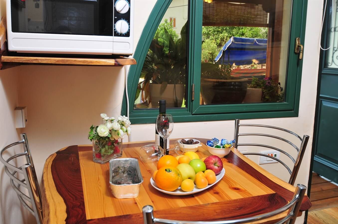 תמונה של סוויטה 2 - 6