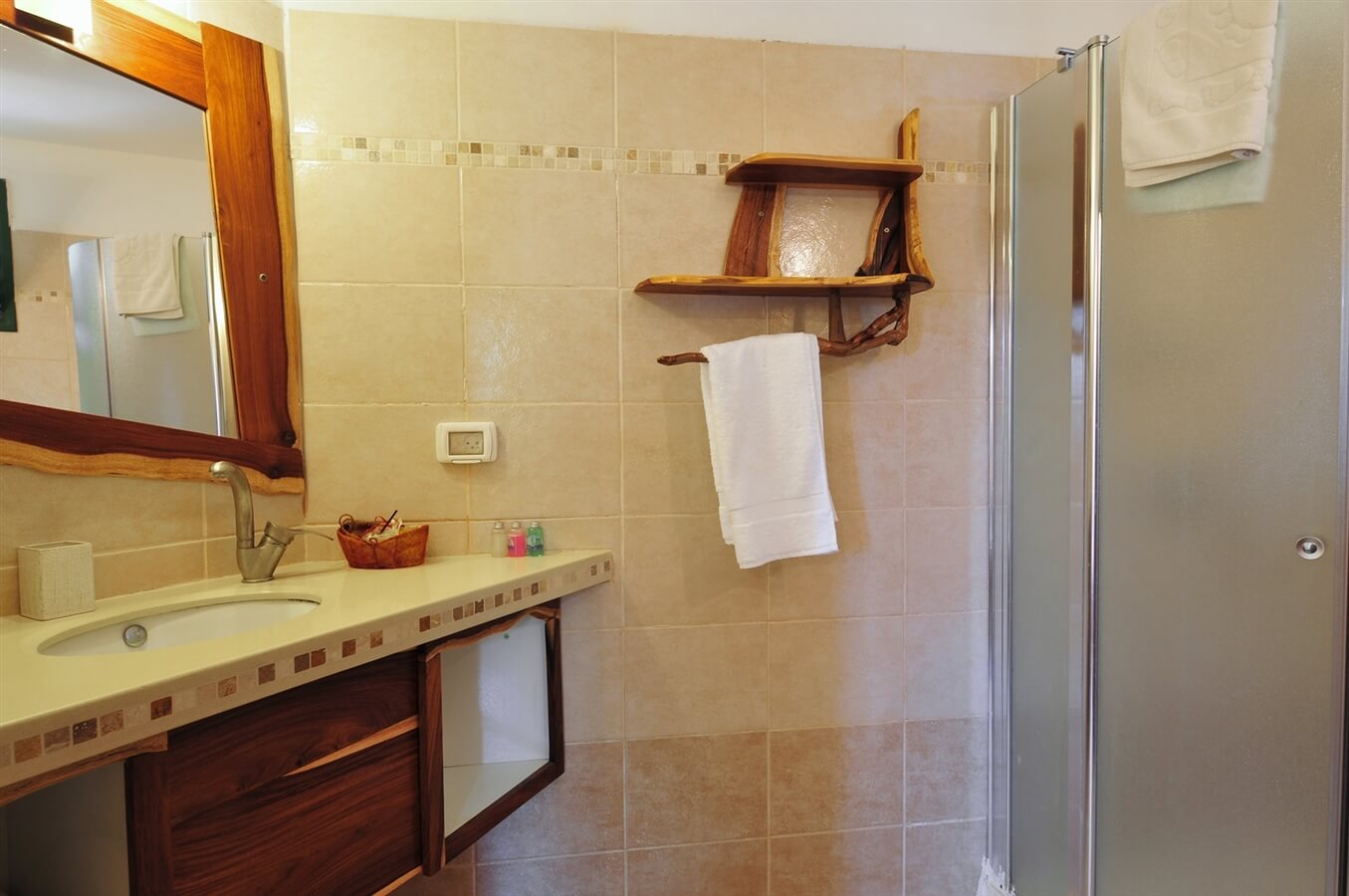 תמונה של סוויטה 2 - 4