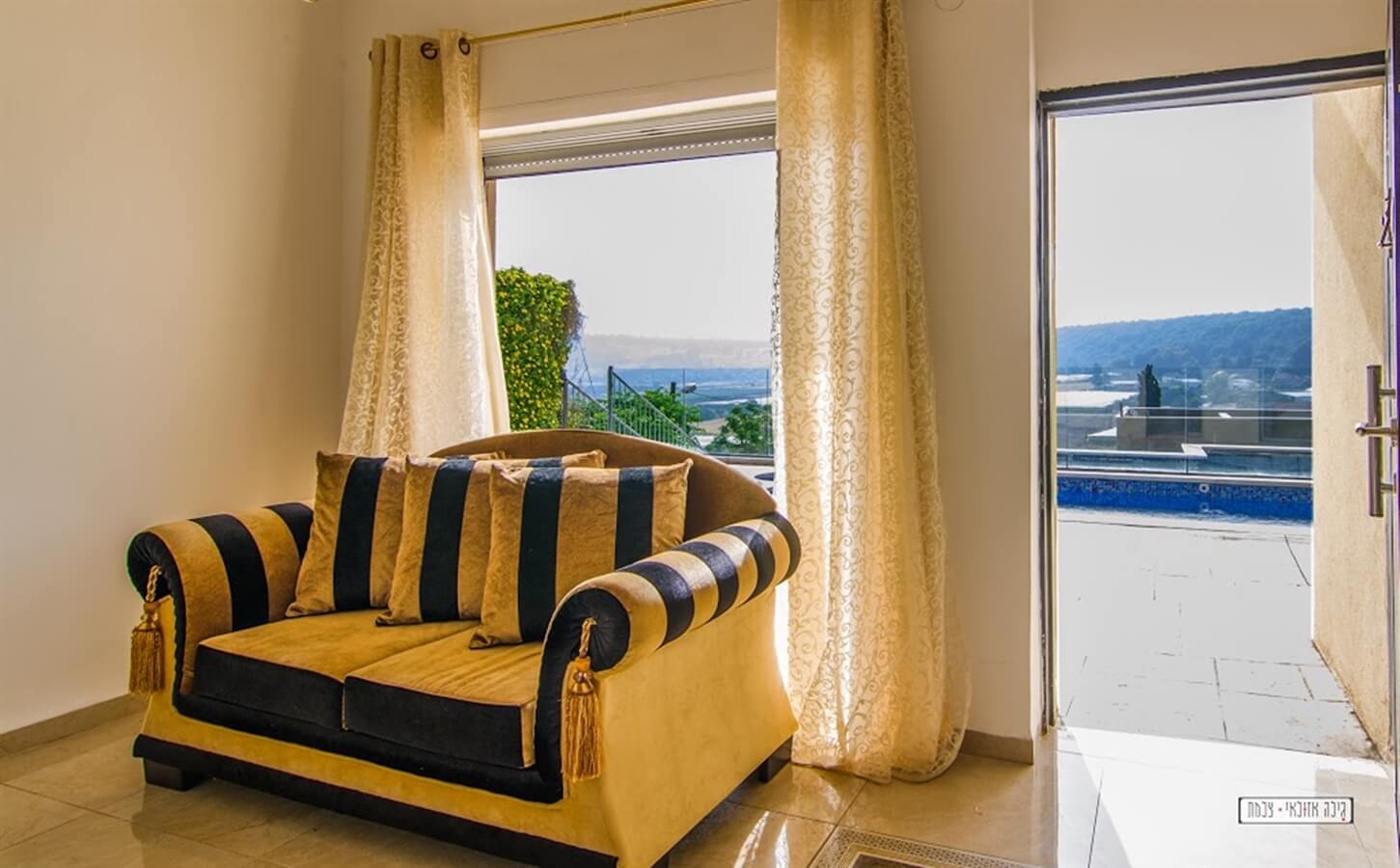 תמונה של ההיכל הרומאי - 2