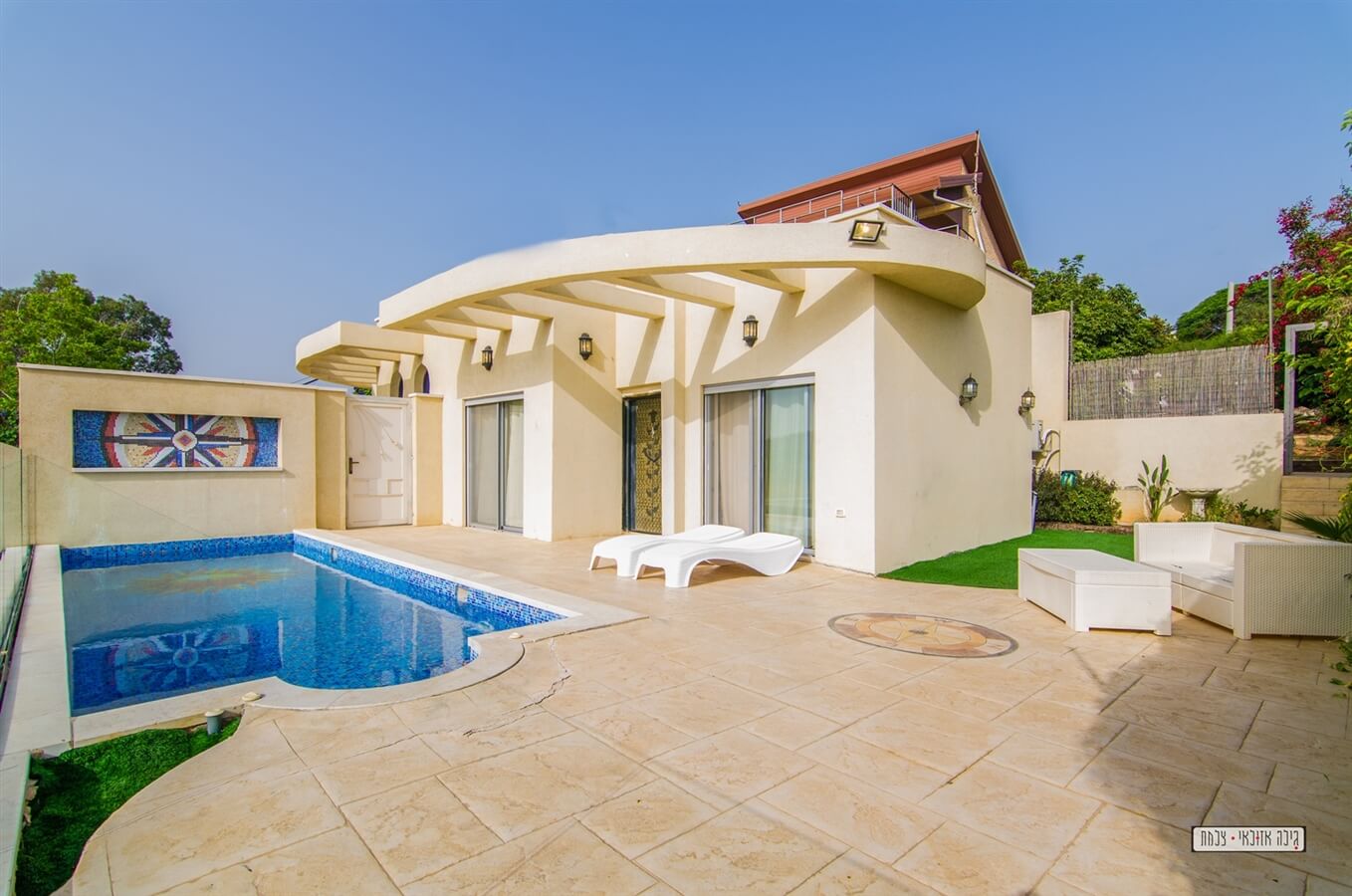 תמונה של ההיכל הרומאי - 3