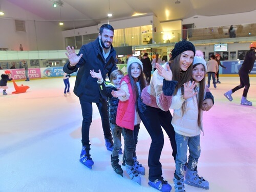 תמונה שצולמה בהיכל הקרח חולון - 2 תמונה של היכל הקרח חולון - 2