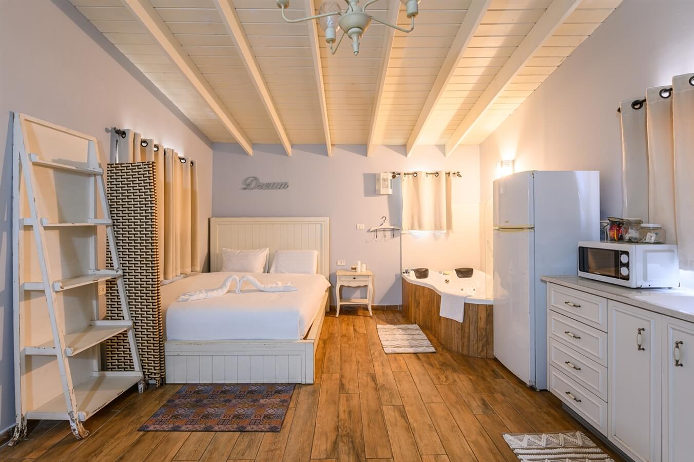 תמונה של בקתות 2-3 - 5