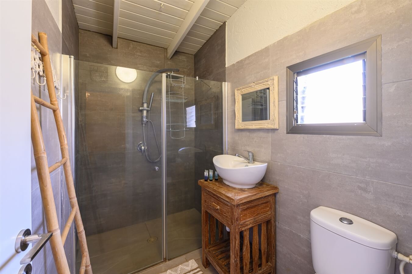 תמונה של בקתות 4-5 - 11