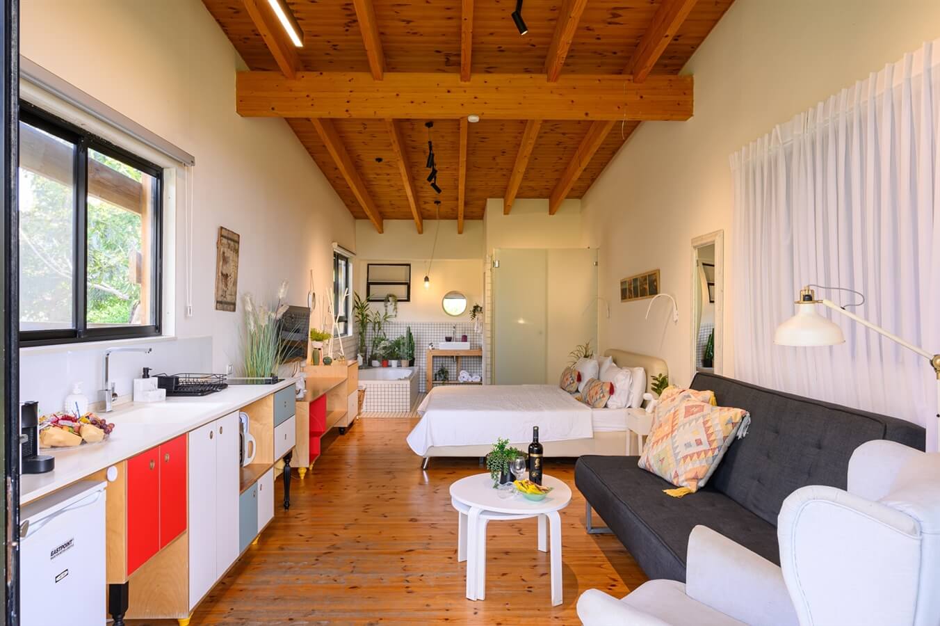 תמונה של סוויטת אלמוג - 10