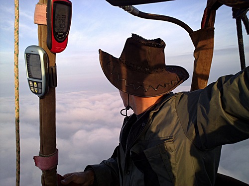 תמונה שצולמה בלגעת בשמיים כדורים פורחים - 3 תמונה של לגעת בשמיים כדורים פורחים - 3